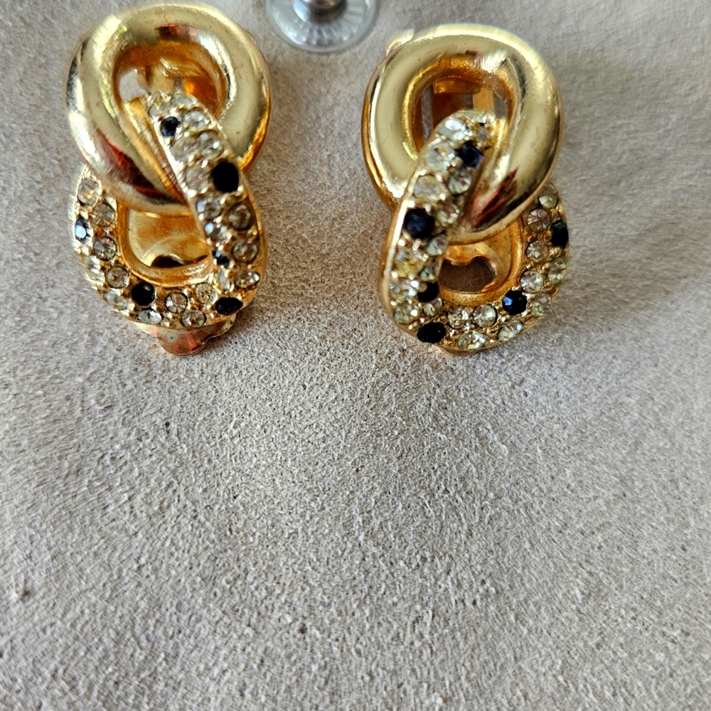 Christian Dior Vintage Rhinestone Clip on Earrings